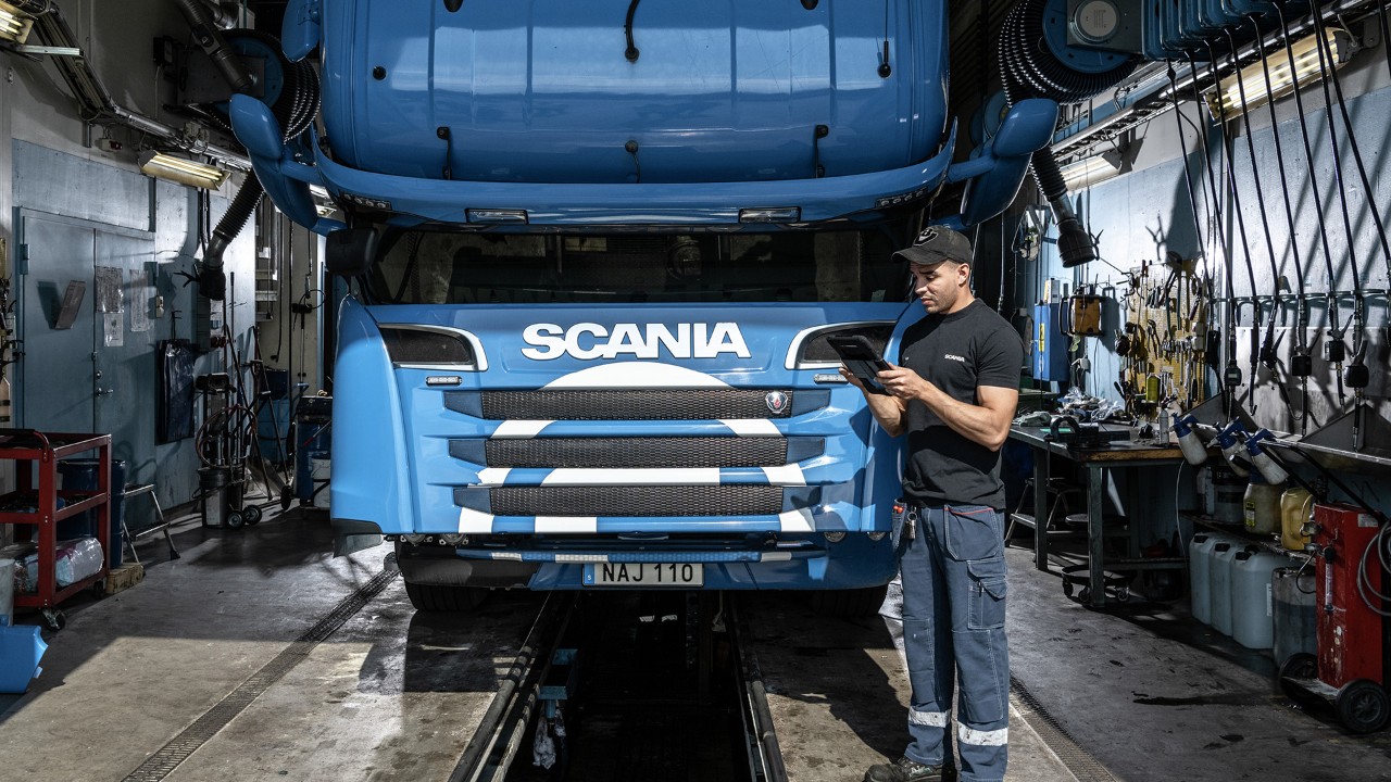 Fleet management, kaluston hallinta-palvelu Scanialta