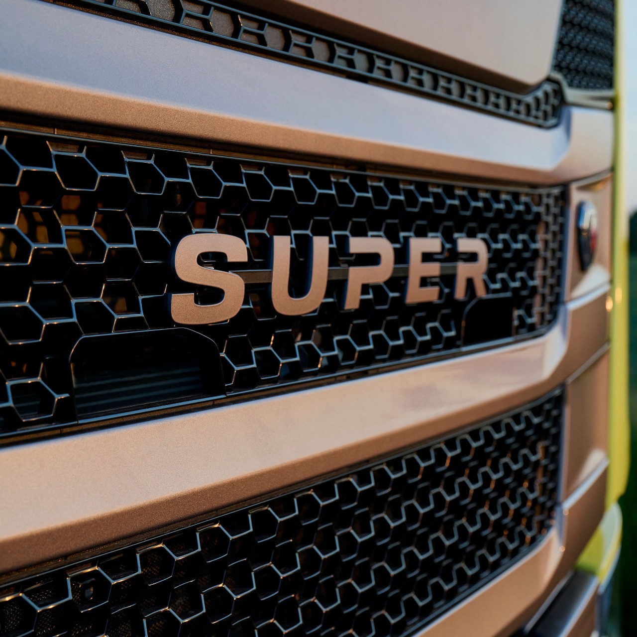 The front of a Scania Super truck