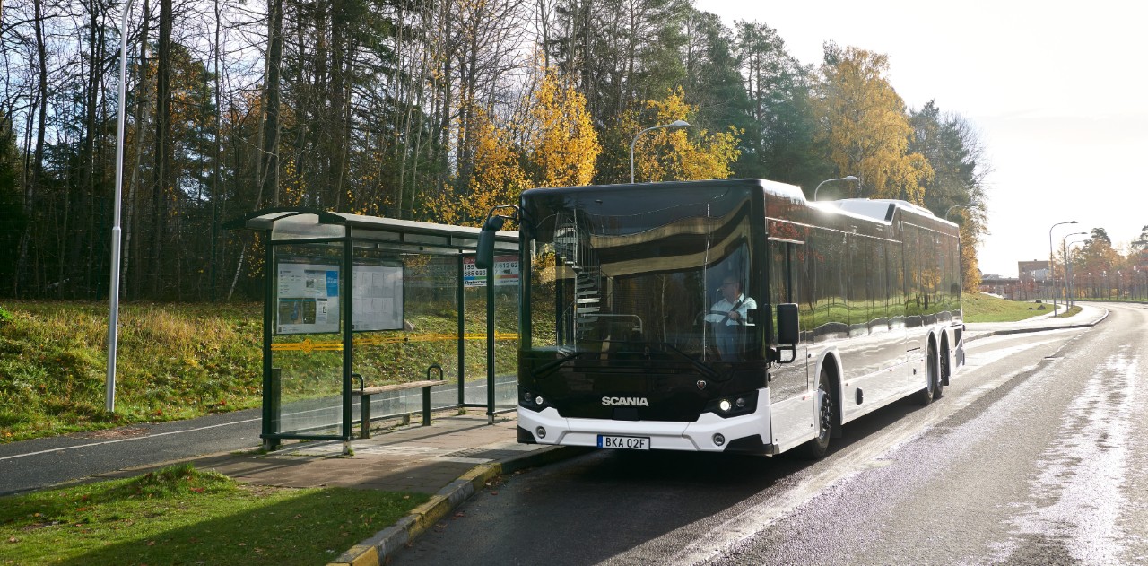 Scania Citywide Low entry Urban, K 6x2 rear-steer.
