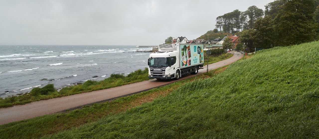Scania L 340 CNG 4x2, temperature controlled transport 