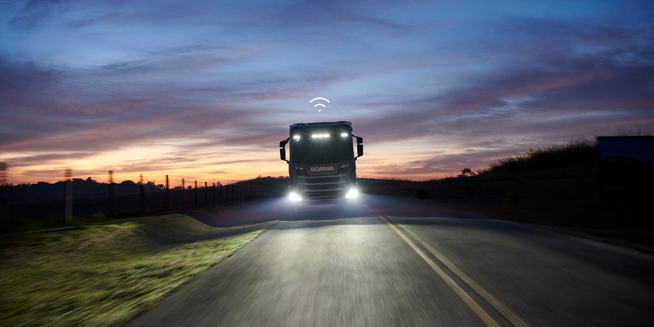 Connected truck