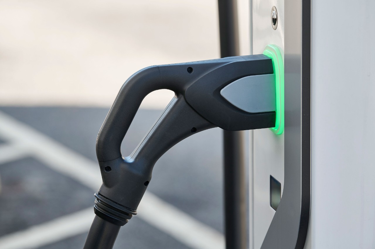 Connecteur de recharge pour camions 