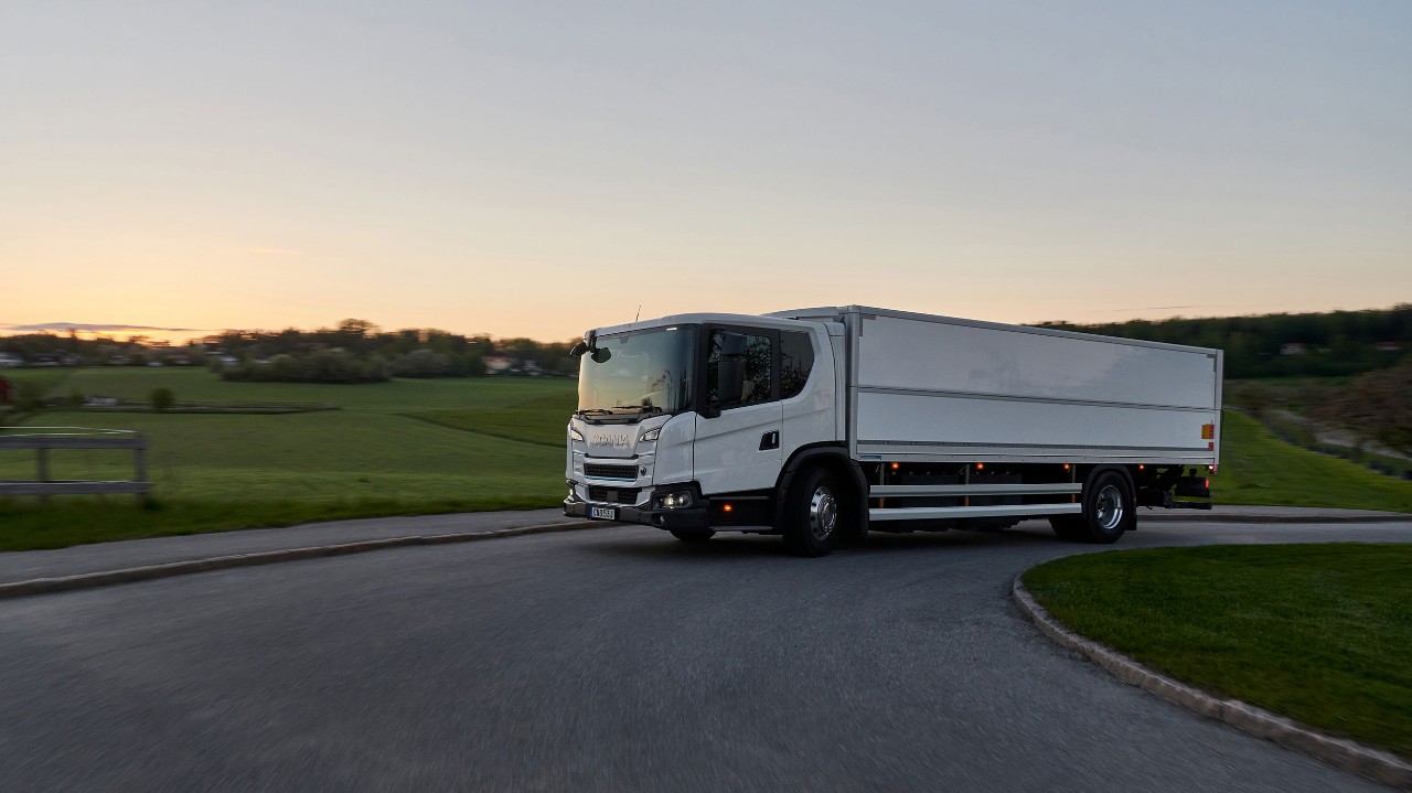 Finansiera en Scania ellastbil