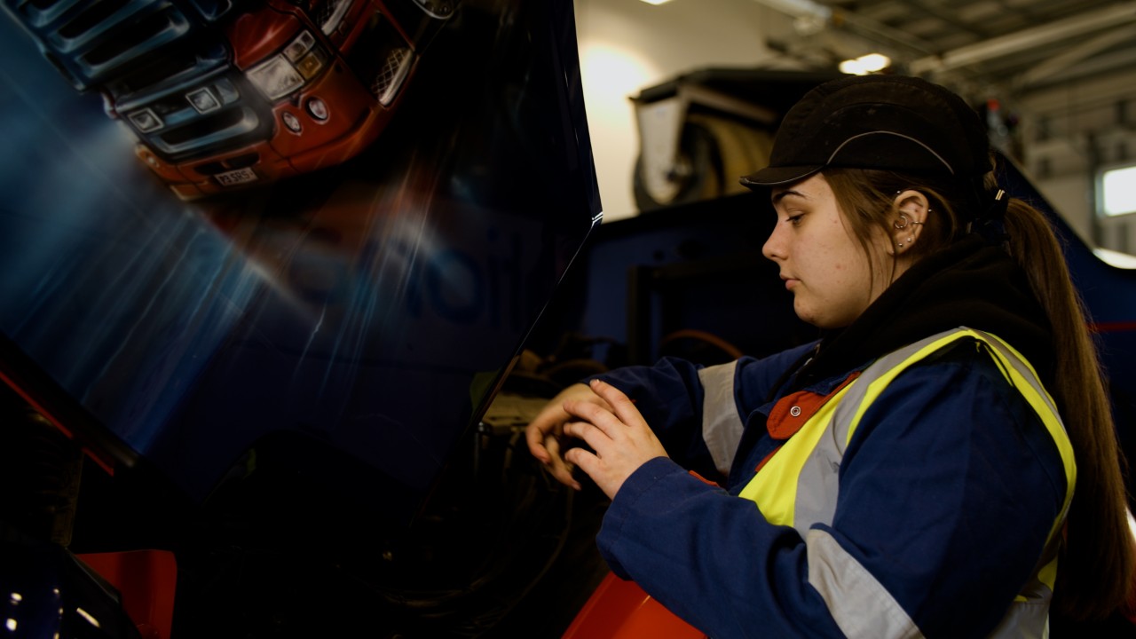 Apprentice technician